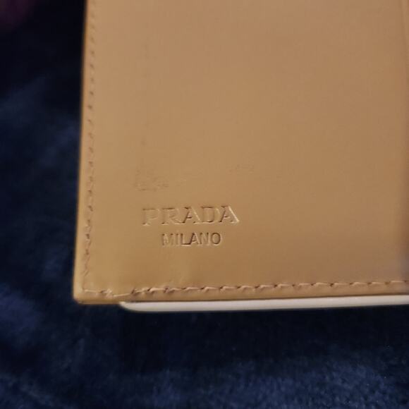 Authentic Prada P.T.A. Foglio - Japan Spazzolato - Trifold Wallet #M668 with COA - Picture 7 of 10